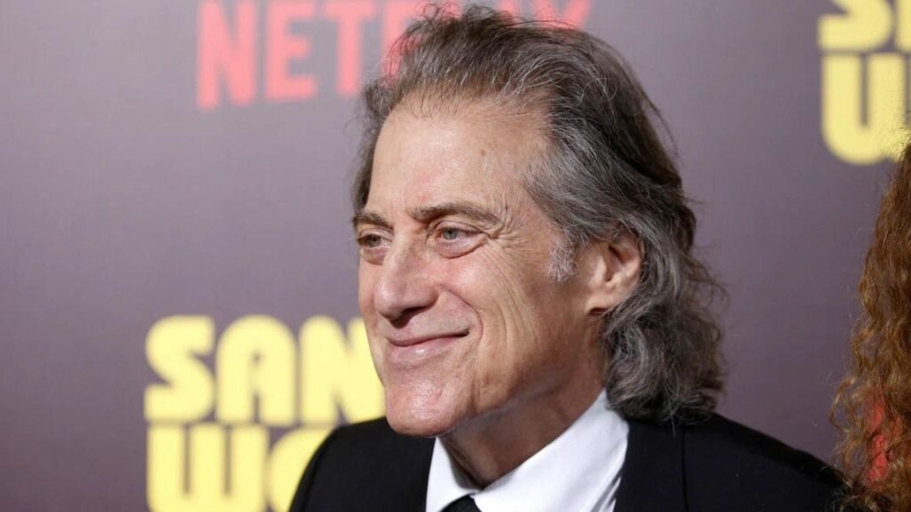 Richard Lewis